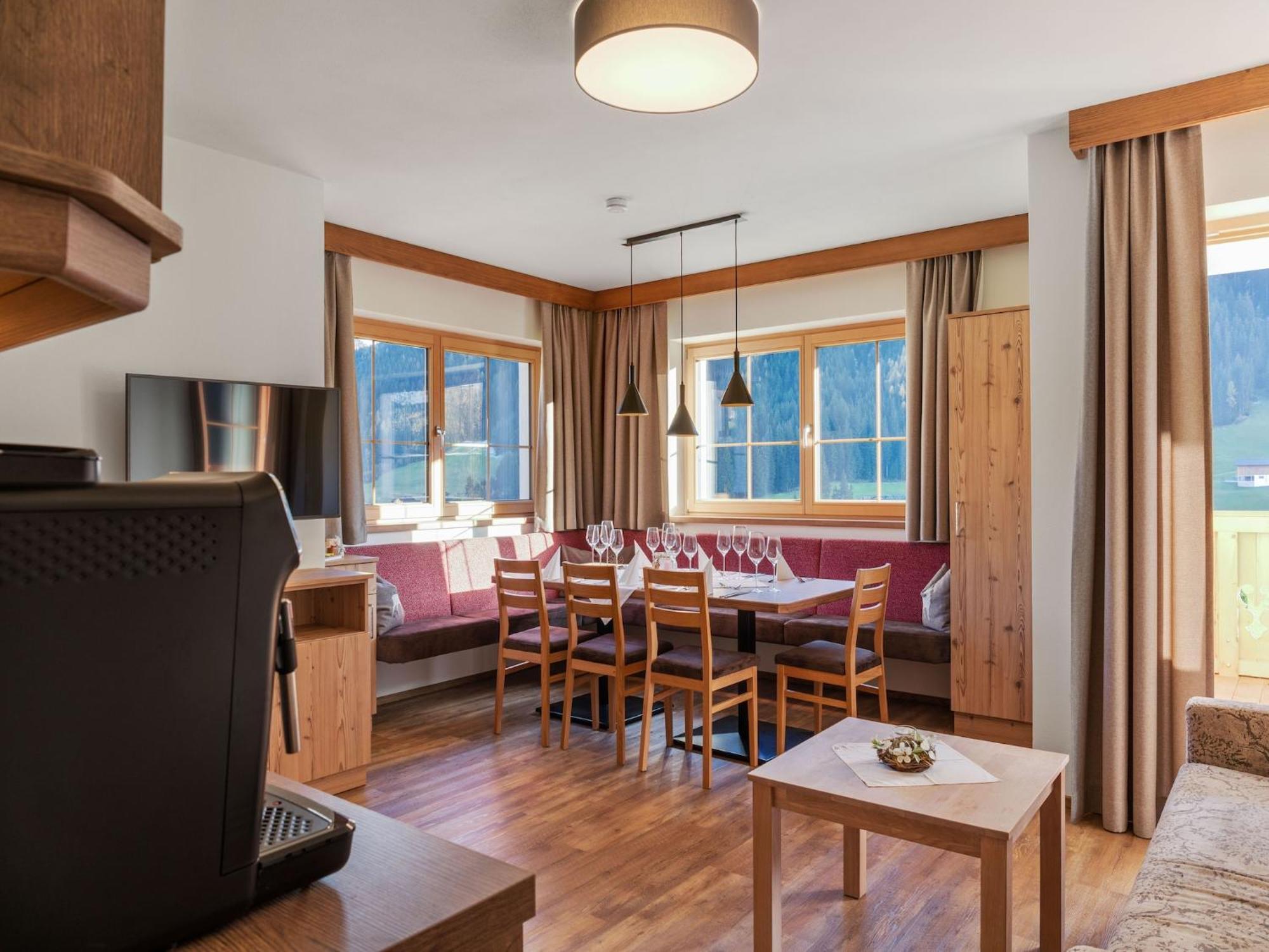 Luxurious Apartment With Sauna In Koenigsleiten Валд им Пинцгау Екстериор снимка